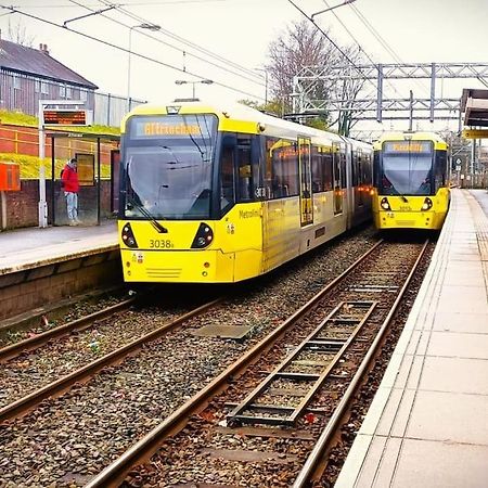 מנצ'סטר Modern One Bedroom Apartment Near Old Trafford Stadium מראה חיצוני תמונה